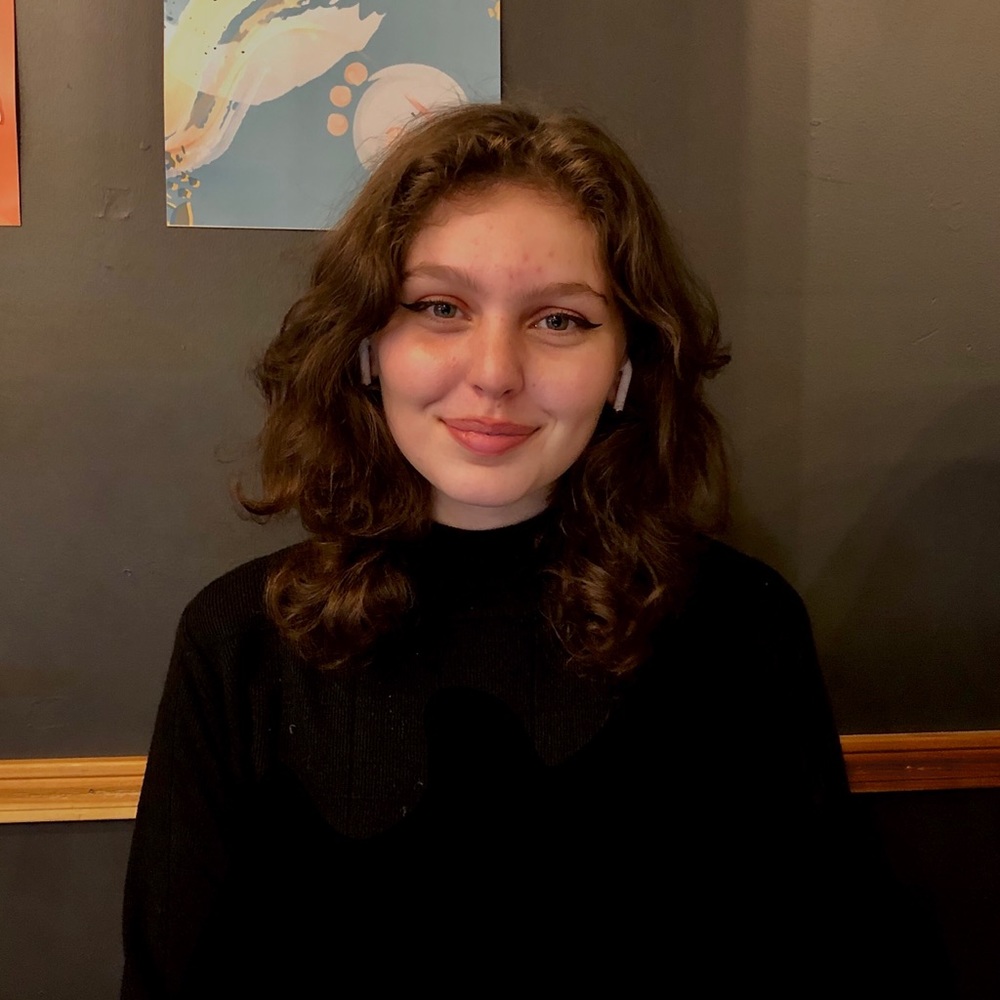 Meet your Posher, Marina